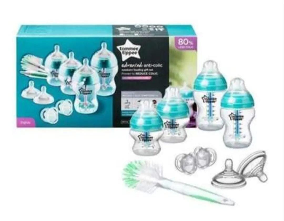 Tommee Tippee Advanced Anti Colic Newborn starter Kit-Clear
